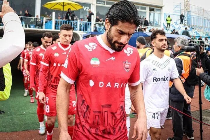 سپاهان بیخیال بازیکن پرسپولیس نمیشود: به اصفهان بیا