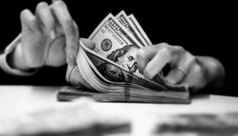 پیشبینی دلار فردا؛ ۱۹۶ یا ۲۰۳ هزار تومان؟ سناریوها را بخوانید