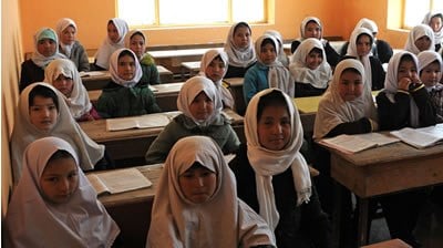 «ما هنوز اینجاییم»؛ یک روز از زندگی ۱۲ زن افغانستانی زیر حاکمیت طالبان