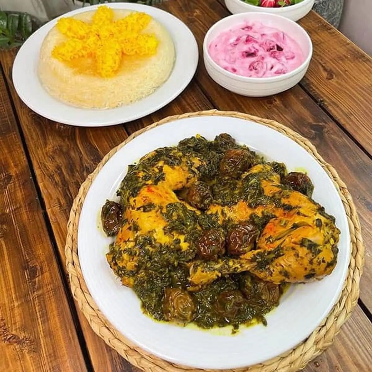 صاحبخبر