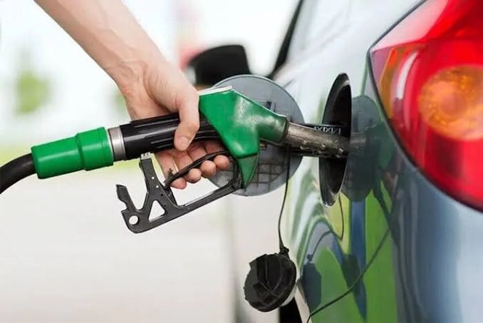 بنزین ۸۰ هزار تومانی تکذیب شد؟/ آیا قیمت جدید بنزین در راه است؟