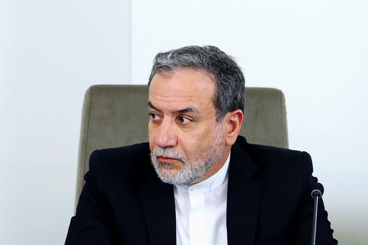 عراقچی: آقای پزشکیان معتقد بود که باید به درخواست آمریکا برای مذاکره توجه و از همین طریق، راهی برای خاتمه جنگ پیدا کرد