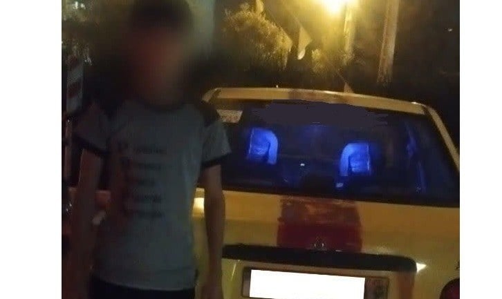 بازی با جان شهروندان؛ توقیف تاکسی در قم به دلیل رانندگی نوجوان ۱۵ ساله