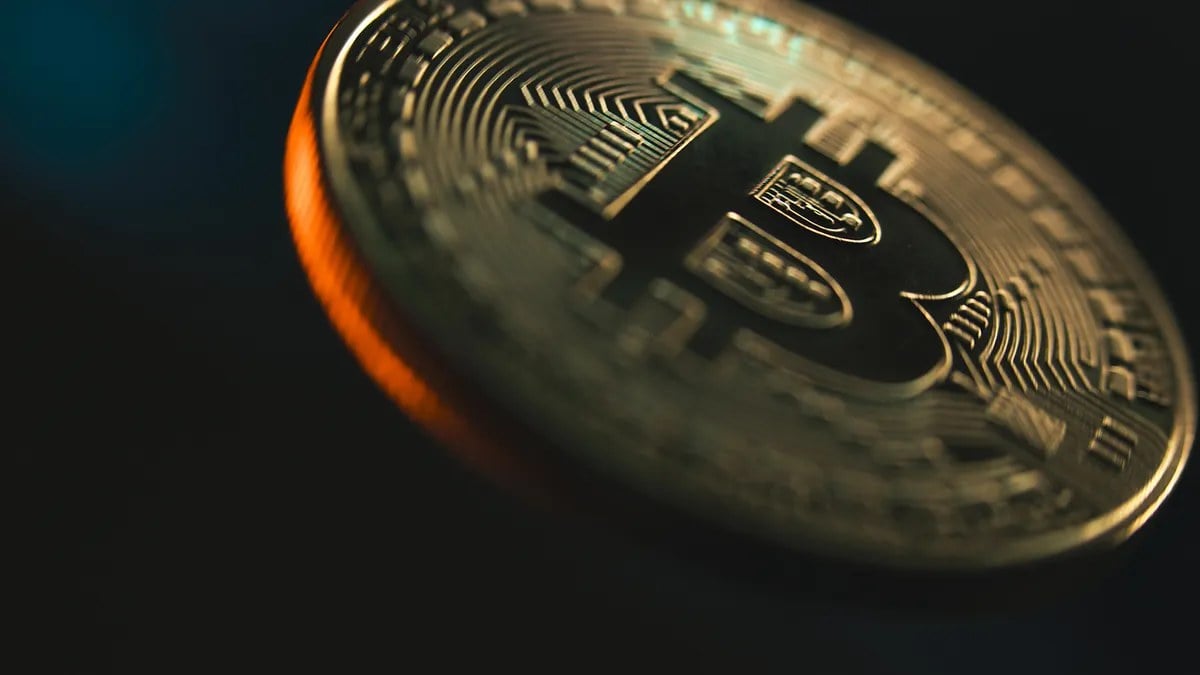 دسترسی به کیف پول بیت کوین پس از ۱۲ سال و تبدیل یکشبه مرد بریتانیایی به میلیونر