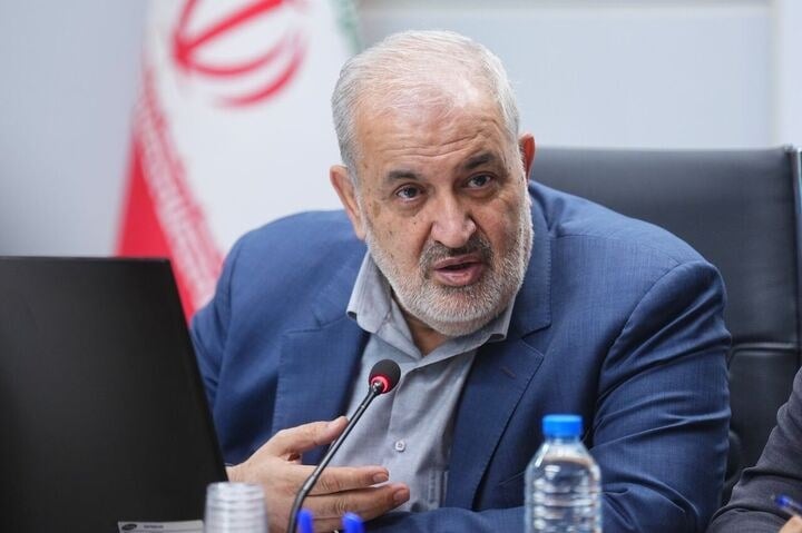 وزیر نیرو: مدیریت سیلاب و تکمیل شبکههای انتقال آب در دستور کار است