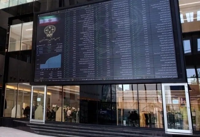 ۱.۱ میلیون نفر سهامدار فعال بورس در مرداد