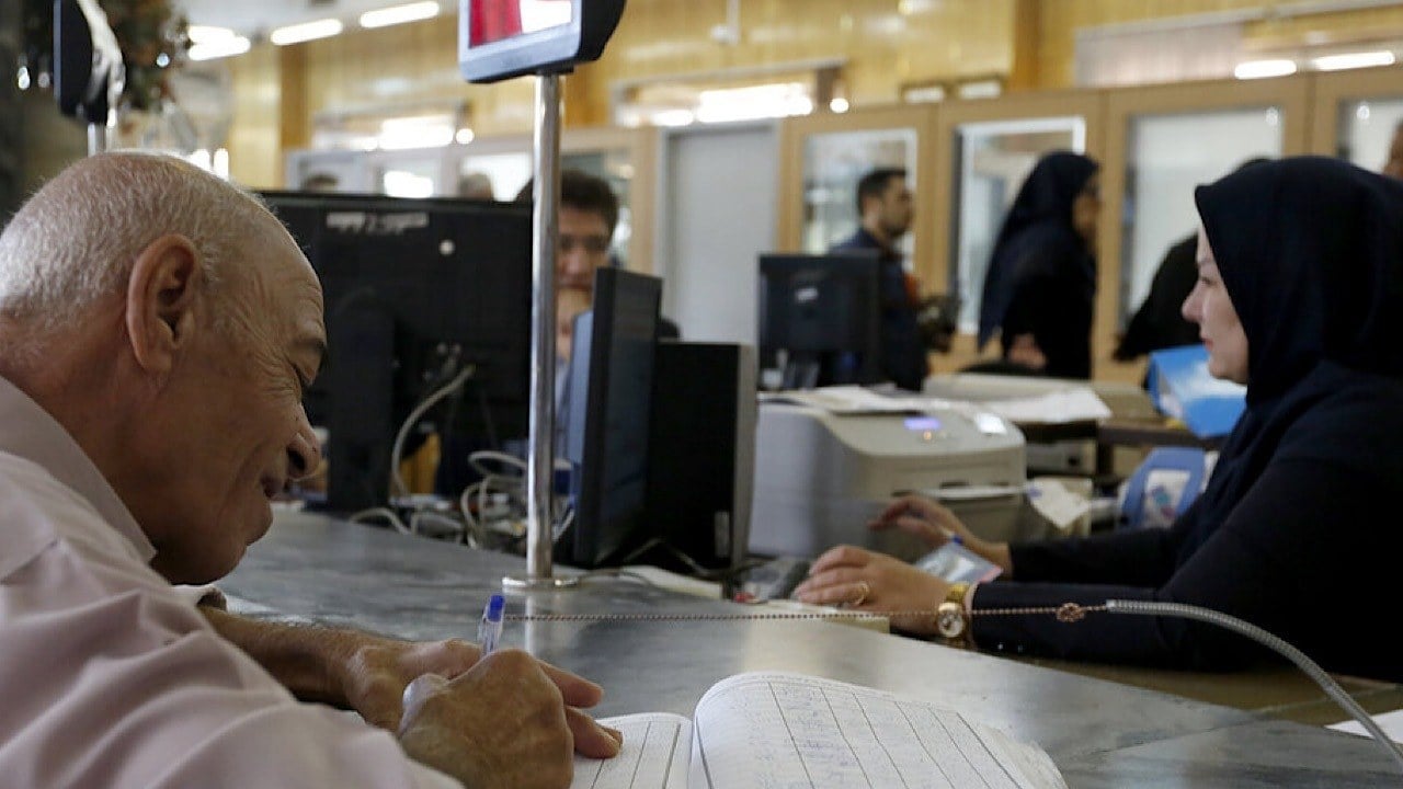 بدون تأمین اعتبار، نمیتوان بانکها را به پرداخت وام اشتغال وادار کرد