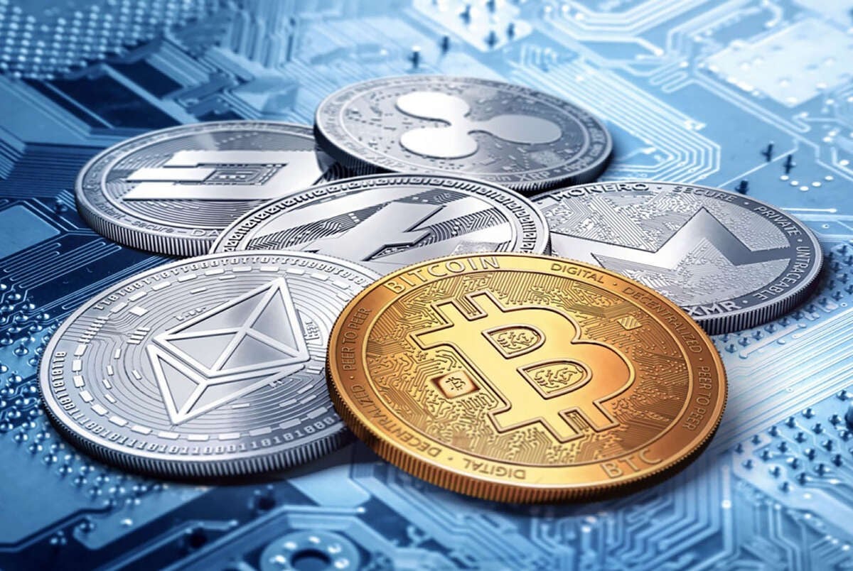 ممنوعیت ورود پول نقد به خودپردازهای رمزارزی