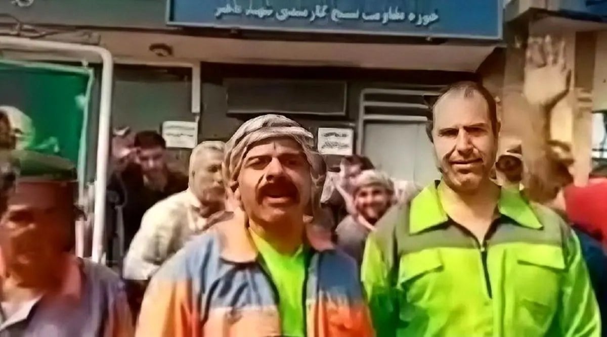 تجمع کارگران شهرداری ماهشهر/ معوقات مزدی و بیمهای داریم