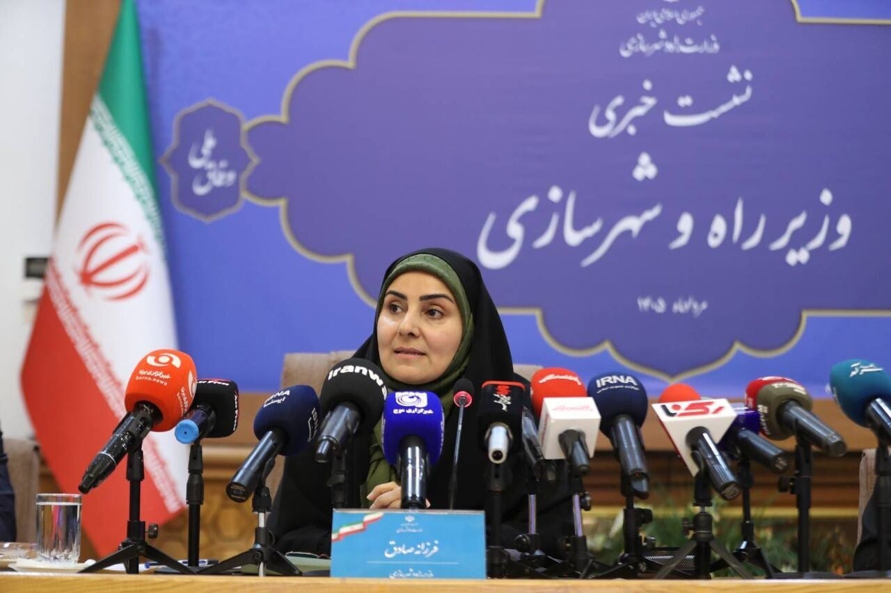 وزیر راه و شهرسازی: هدف دولت، تبدیل طرحهای مسکن به سکونتگاههای واقعی است