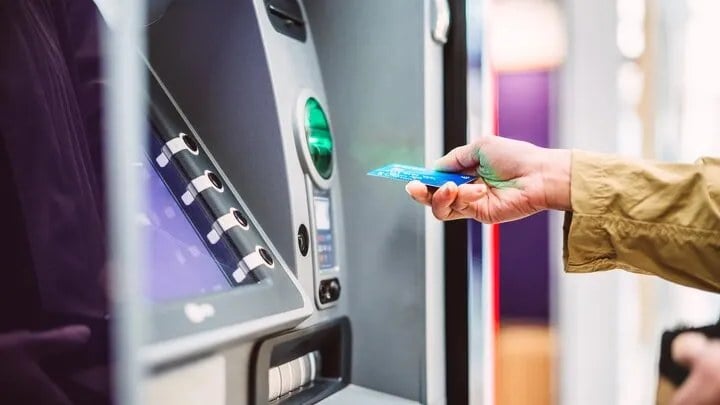 بازار رمزارزها / قیمتی ۱۰ ارز دیجیتال بزرگ