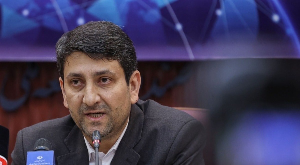 وزیر ارتباطات: ترافیک کشور در جنگ به سمت اینترنت ماهوارهای حرکت کرد