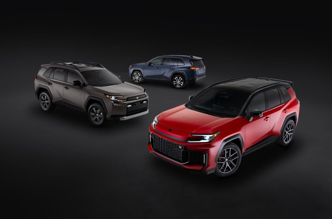 تویوتا راوفور PHEV GR Sport در راه ایران؛ مشخصات و جزئیات خودرو وارداتی پارسا موتور سامان