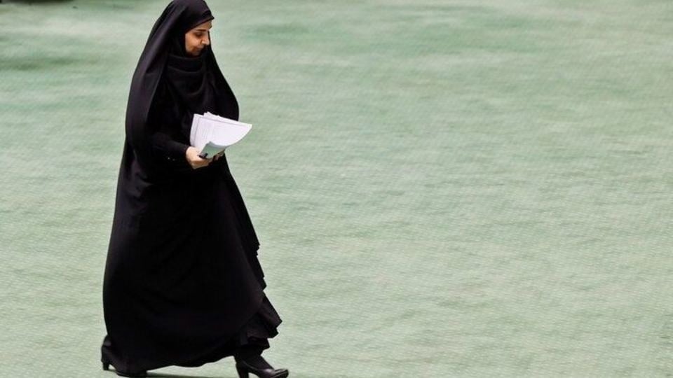 «سخن پردازی» برای پنهان کردن «واقعیت های تلخ» مسکن!