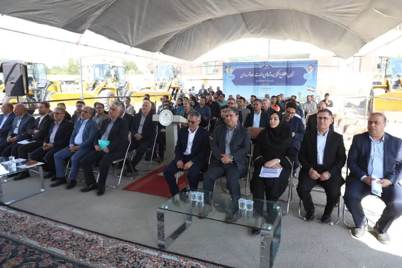 معاون وزیر راه و شهرسازی:۶۰۰۰میلیارد تومان پروژه عمرانی حوزه راه و شهرسازی در استان اردبیل افتتاح شد