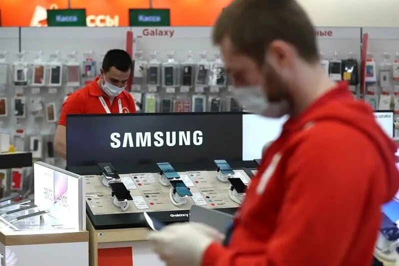 شوک دوباره به پاساژ علاءالدین؛ آیفون 17 پرومکس 450 میلیون
