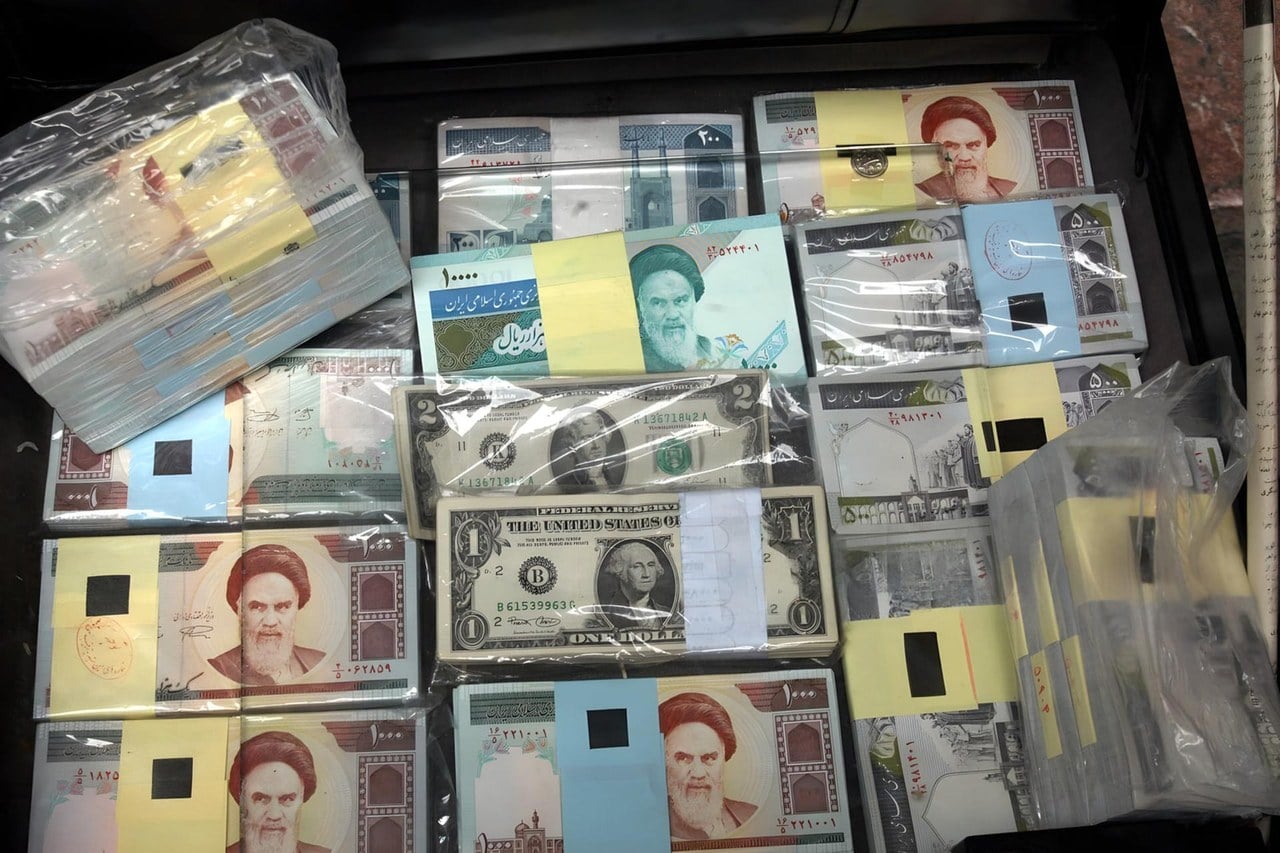 قیمت دلار بالا رفت؛ درهم چه پیامی به بازار داد؟