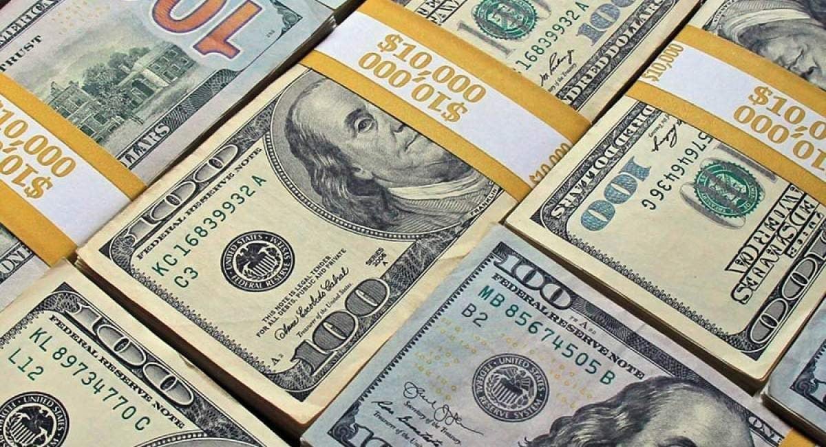 سیاست‌های ترامپ؛ چرا دلار آمریکا در خطر است؟