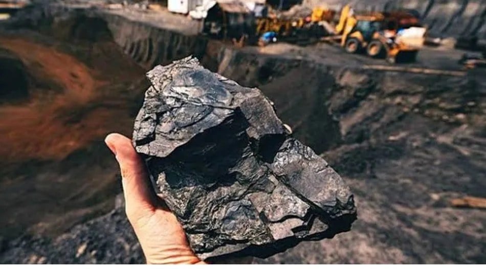 بررسی وضعیت تأمین سنگآهن و گلوگاههای زنجیره تولید فولاد