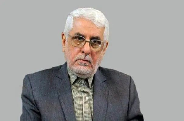 هرمز را نمیتوان با توییت و ناو هواپیمابر تصرف کرد / ترامپ نه تاریخ هرمز را میشناسد و نه جغرافیای آن را