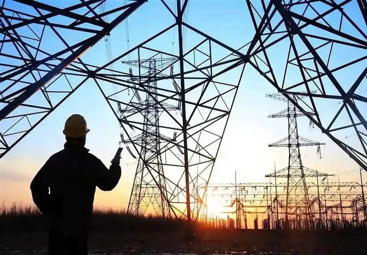 مدیرعامل توانیر: ناترازی برق به زیر ۱۰ هزار مگاوات رسید