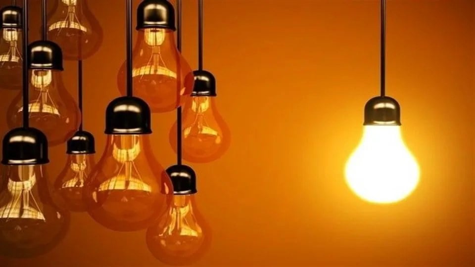 زمان پایان خاموشیها به روایت وزیر نیرو / قطعیهای برق کی تمام میشود؟