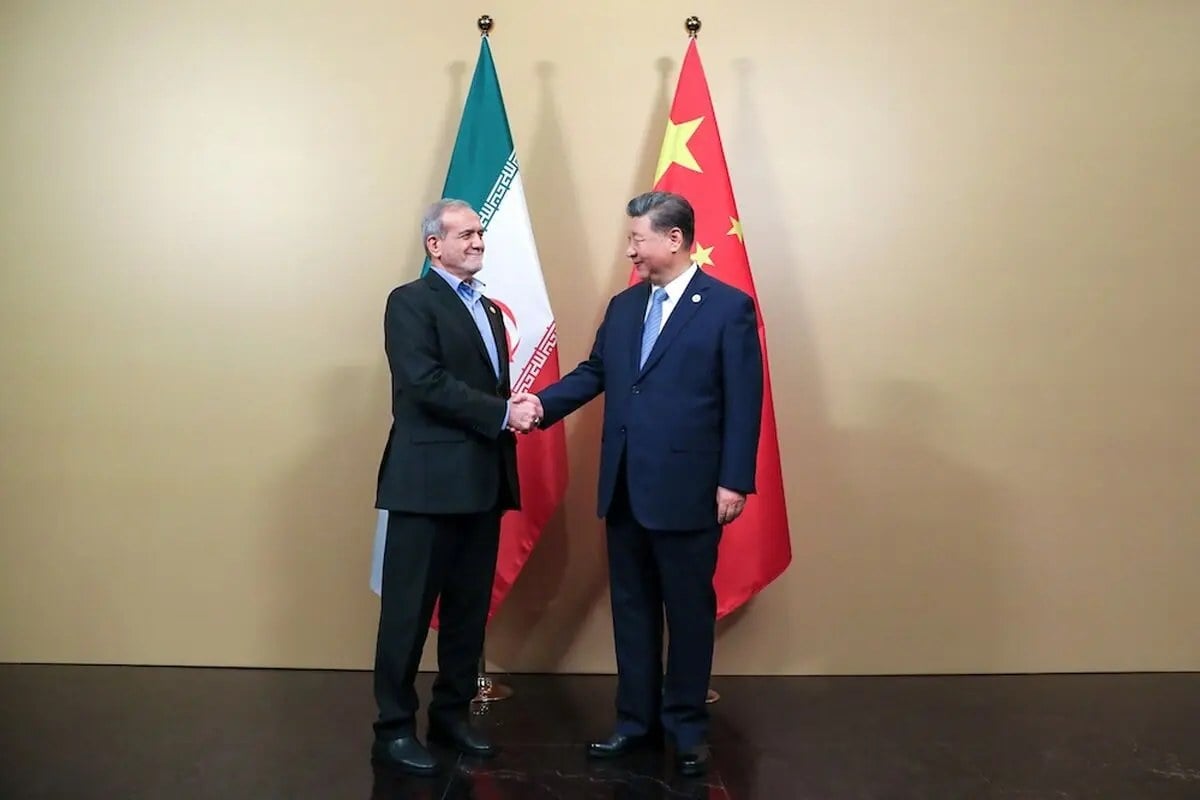 ایران و چین نفت را با کالا تهاتر میکنند؛ از دارو و خودرو تا تجهیزات نظامی