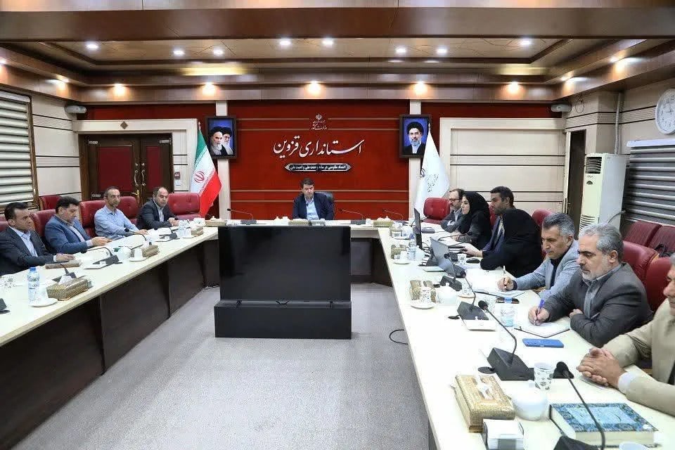 فرآیند تهیه بانک اطلاعاتی توافقات اراضی ۲۳۰۰ هکتاری شمال آزادراه قزوین - زنجان بررسی شد