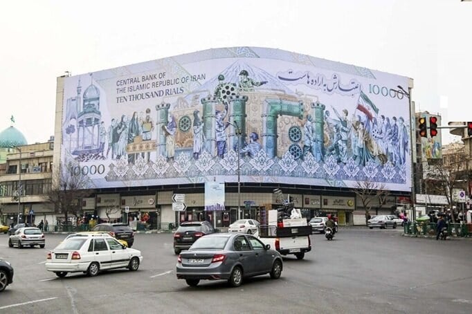 سقوط ارقام و ایستایی موتورهای پیشران