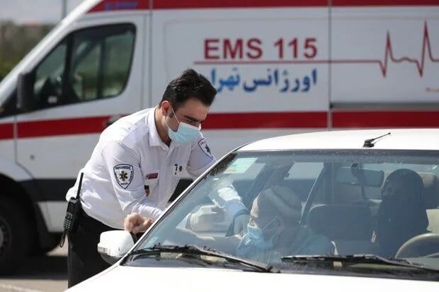 هشدار پلیس راهور فراجا درباره «تردد در پوشش خودروهای امدادی»/زمان طلایی نجات جان انسانها را از بین نبریم