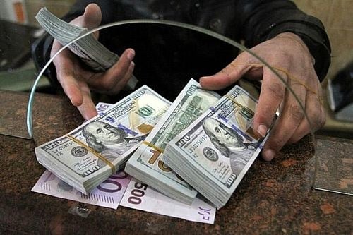 تب خرید دلار در بازار فردوسی فروکش کرد