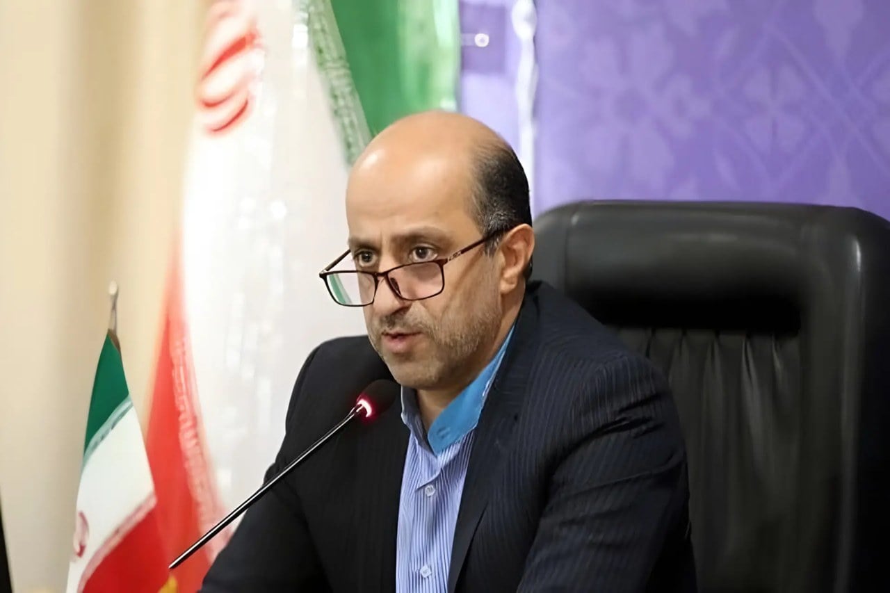 آموزش هوش مصنوعی به ۲۰۰ هزار معلم؛ مدارس برای عصر هوش مصنوعی آماده میشوند