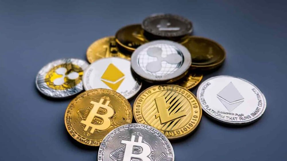 نشانههای خطر در بازار کریپتو؛ از سودگیری بیت کوین تا کاهش تقاضای آمریکا