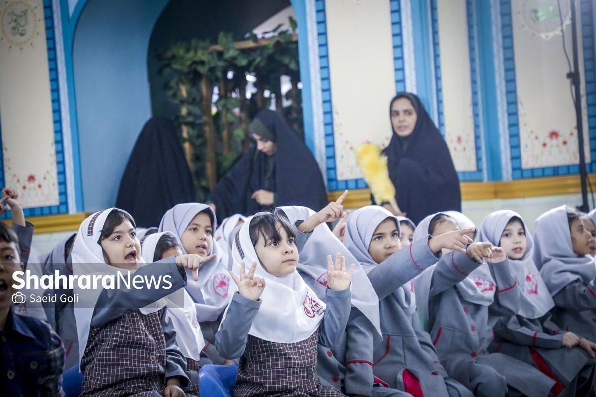 مدیرکل آموزش و پرورش خراسان رضوی: مدارس دولتی، هنگام ثبت‌نام، حق دریافت شهریه ندارند