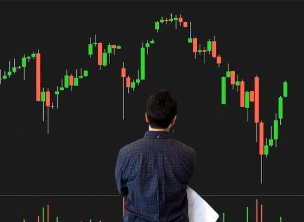 آیا بورس فردا وارد کانال ۶.۸ میلیون واحد می‌شود؟