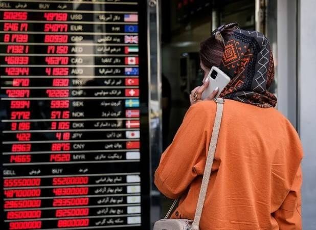 خبر مذاکرات ایران و آمریکا بازار ارز را تحت تأثیر قرار داد+ف... -