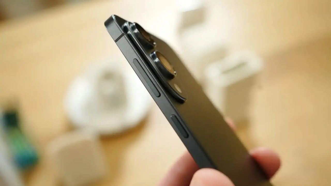 گلکسی S27 Edge شاید واقعاً در راه باشد؛ باریکتر و با باتری بزرگتر