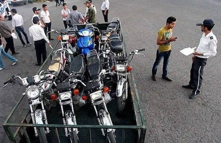 توقیف ۱۵ دستگاه خودرو و موتورسیکلت متخلف در شهرضا