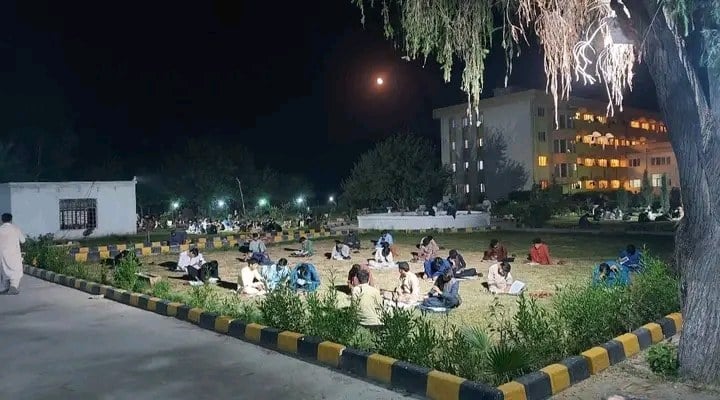 دانشجویان در ننگرهار از وضعیت خوابگاهها شکایت دارند