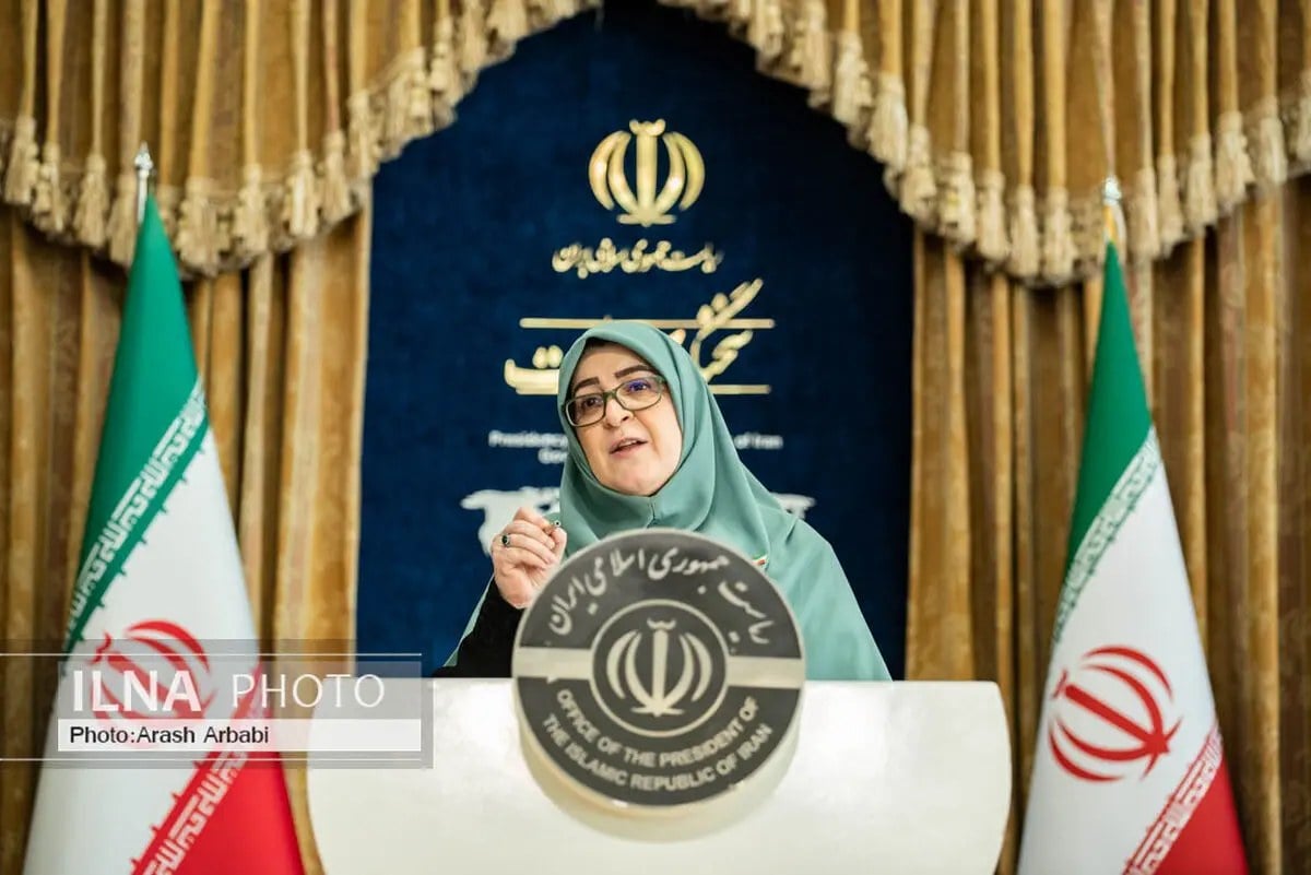 این ملک زنان و مردانی دارد که دقیقا در بزنگاه‌های سخت تاریخ کنار هم ایستادند