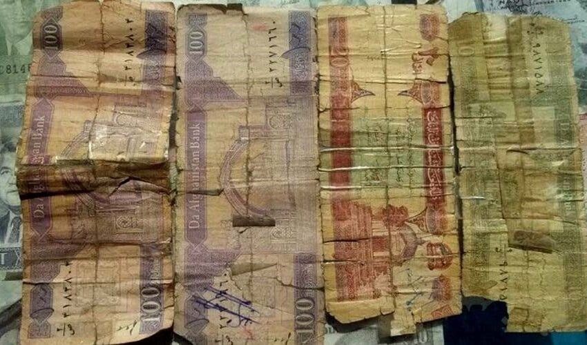 اسکناسهای فرسوده جمعآوری و با پول نو تعویض میشوند