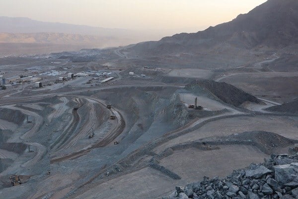 انفجار عرضه سنگآهن در راه است؛ تولید جهانی تا ۲۰۳۰ شتاب میگیرد