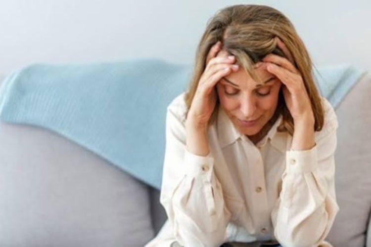 هر فراموشی نشانه زوال عقل نیست؛ متخصص مغز و اعصاب از علتهای برگشتپذیر میگوید