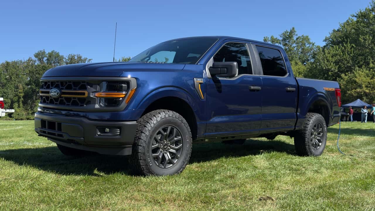 کاهش قابلتوجه قیمت فورد F-150 Raptor و Tremor برای مدل 2027
