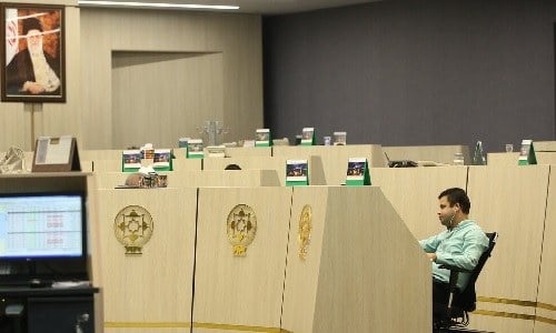 بررسی بازار سرمایه در پایان معاملات امروز (۶ مهر)/ ابر رشد در بورس تهران؛ شاخص ۱۸۹ هزار واحد صعود کرد
