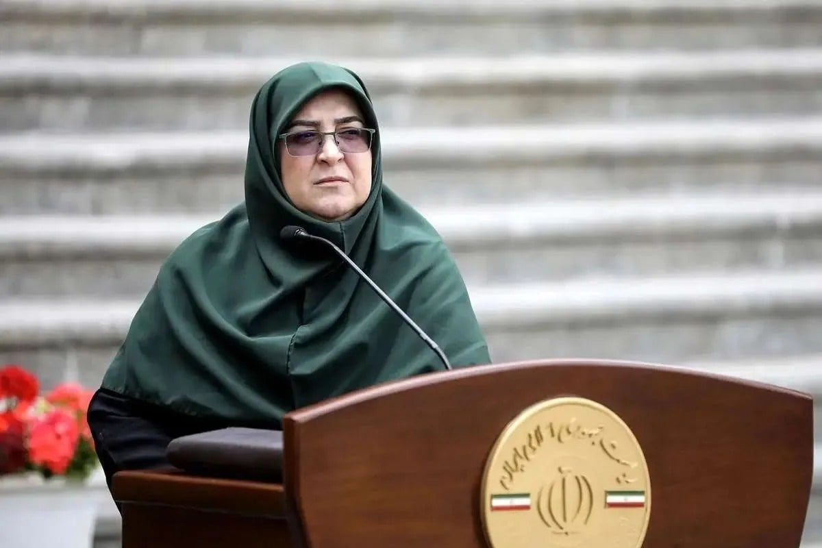 سخنگوی دولت: قیمت بنزین سهمیهای افزایشی نخواهد داشت و فعلاً همان ۱۰ هزار تومان است
