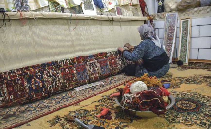 مشکلات بیمهایِ قالیبافان اصفهان