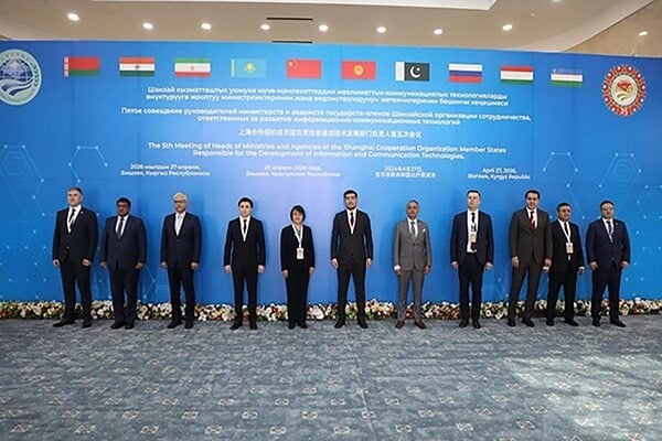 ایران؛ گذرگاهِ دیجیتالِ جهان برای اتصال شرق به غرب
