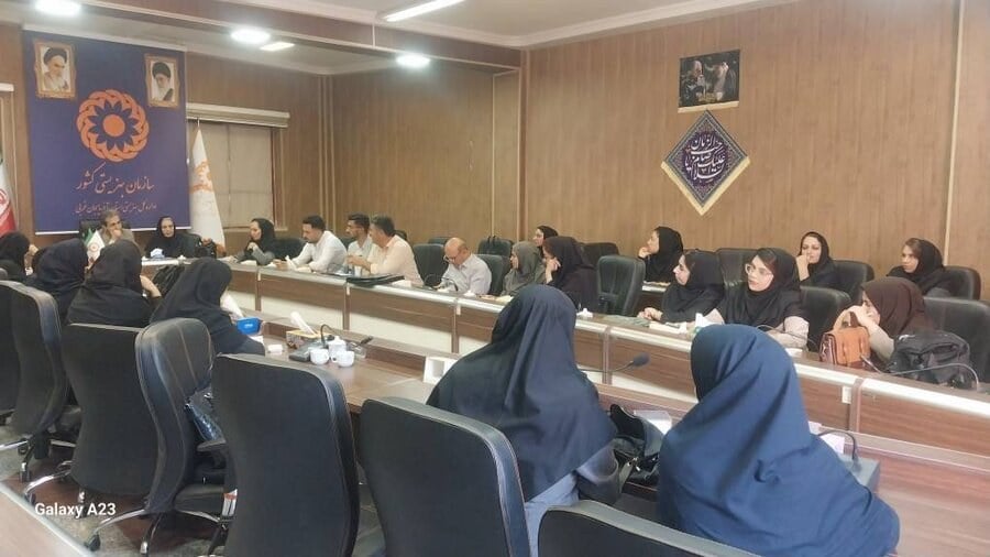 برگزاری دوره آموزشی بیمه سلامت همگانی ویژه کارشناسان، مددکاران و مراکز مثبت زندگی بهزیستی ارومیه