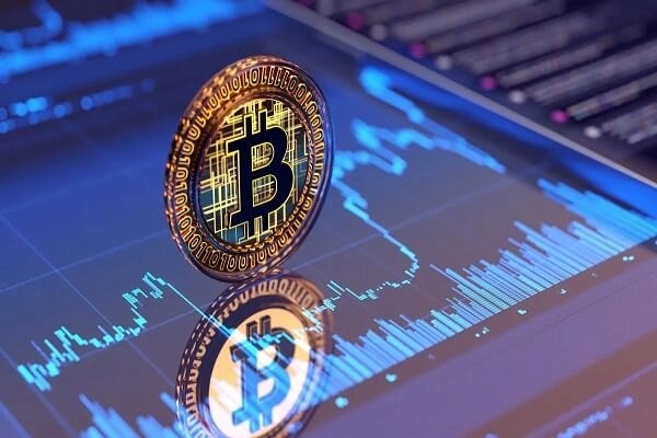 قیمت بیتکوین نزولی میشود؟/ نرخ روز ارزهای دیجیتال